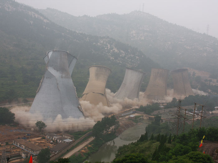 鑾(luan)辮(bian)姕鍙(hu)戠(zhi)數(shù)(shu)鍘傛按(an)濉旂(qi)垎鐮存媶闄(yao)ゅ伐(fa)紼(fu)?